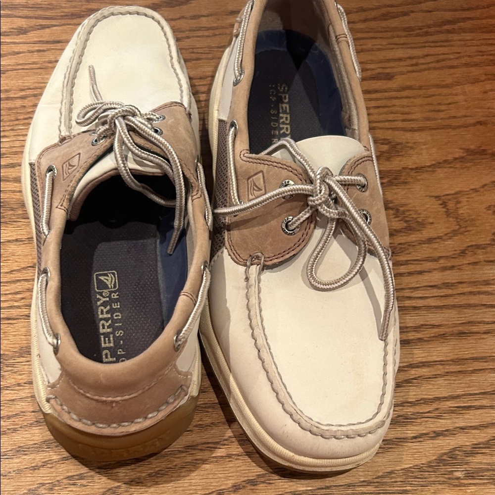 Sperry Men's Cream and Tan Boat Shoes